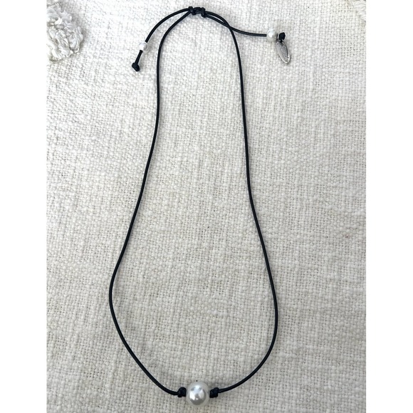 Plunder Single Pearl Choker Necklace Adjustable - Picture 2 of 4